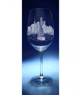 Chicago Skyline Red Wine Glass Aon Center